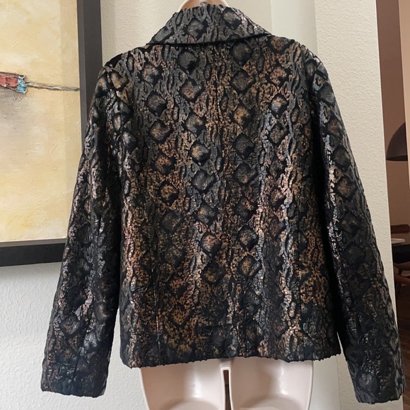 GORGEOUS PYTHON IN BLACK AND COPPER! By ERIN SZ L SOFT AND COMFORTABLE - Picture 9 of 15